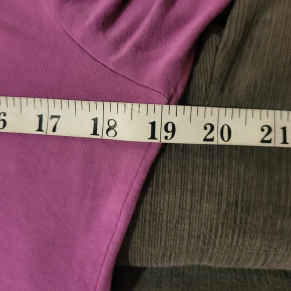 FIG Women's Pink Drape Top - Picture 5 of 5